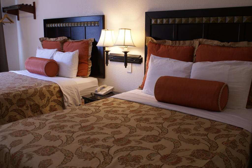 Harborview Inn & Suites-Convention Center-Airport-Gaslamp-Seaworld-Zoo-Balboa Park San Diego Eksteriør billede