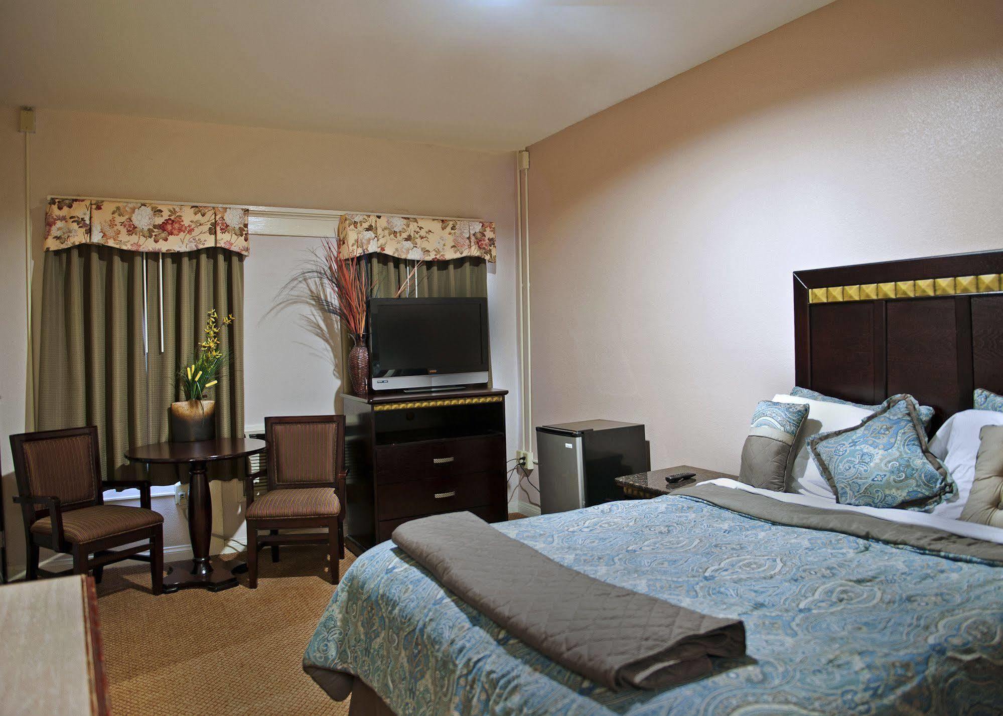 Harborview Inn & Suites-Convention Center-Airport-Gaslamp-Seaworld-Zoo-Balboa Park San Diego Eksteriør billede